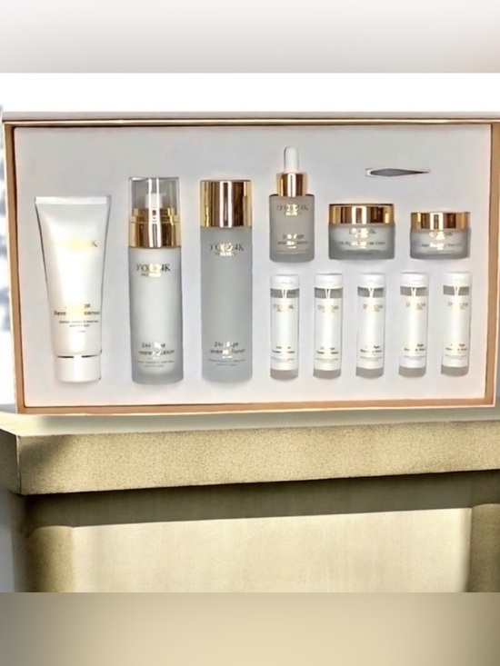 N/A Other - 🎁 NEW • Luxury Age-Renewal Skincare Set with 24K Elements